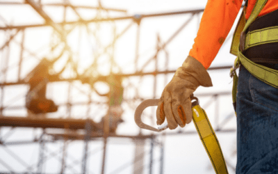 Valutazione dei rischi e pianificazione della sicurezza per l’installazione di sistemi anticaduta